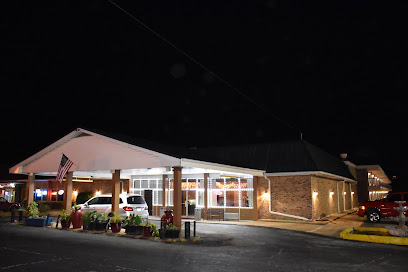 Corinth Inn & Suites — photo 1